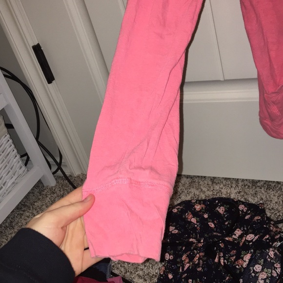 Light weight pullover - Picture 4 of 5